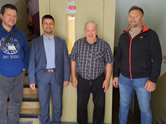 Po 52 rokoch bez výťahu sa na Tulskej konečne vozia 