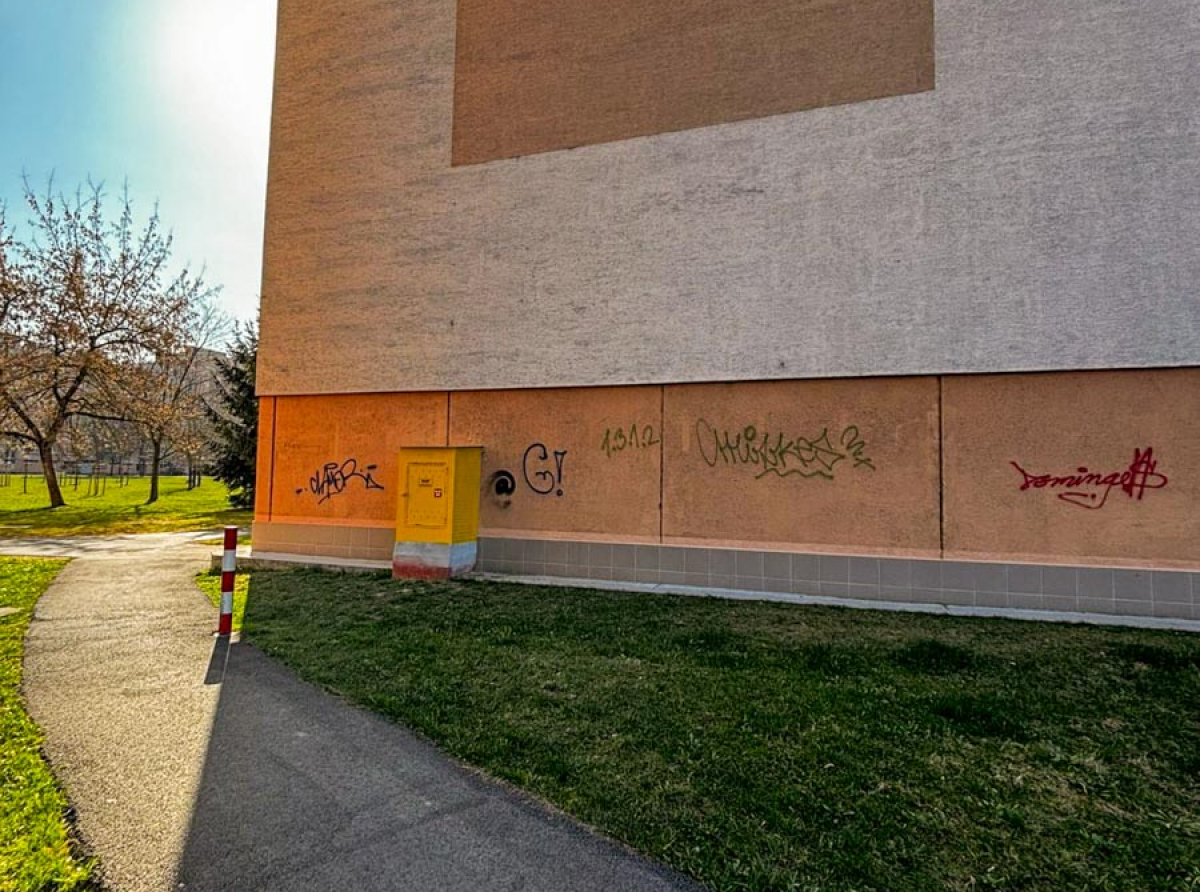 Zareagoval na výzvu váš zástupca?  Všímajte si plynové skrinky pri domoch... 